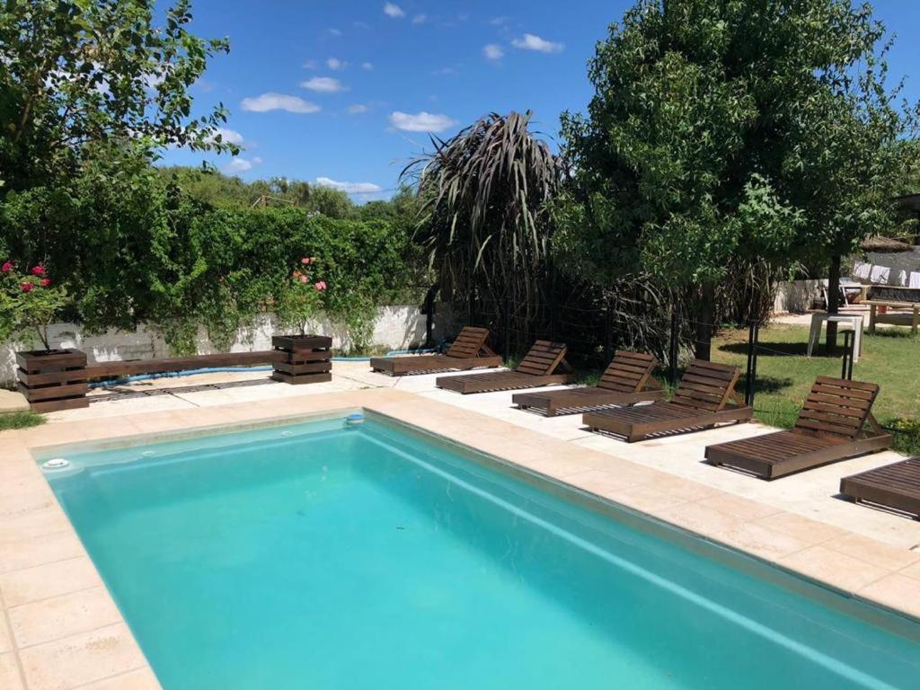 Brisas Del Lago Apartamentos Colón エクステリア 写真